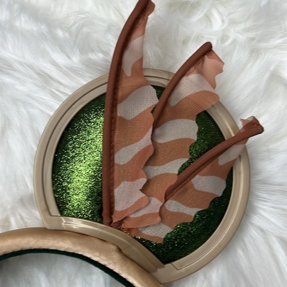 🆕 DISNEY PARKS EARS Wakanda Forever Black Panther Mickey Ears Green Gold - Picture 7 of 10